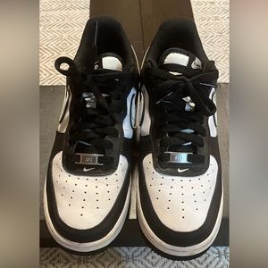 air force 1s size 6.5